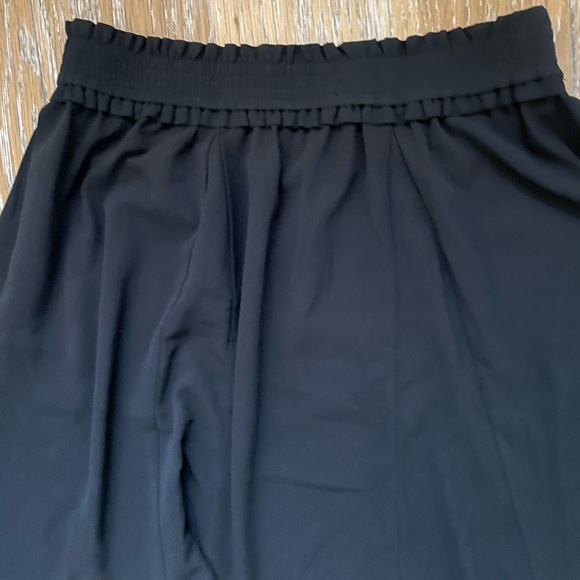 Black Paper Bag Waist Skirt - Picture 4 of 4